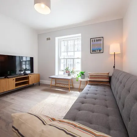 Beautiful 2 Bedroom Close To Centre Апартаменты Дублин